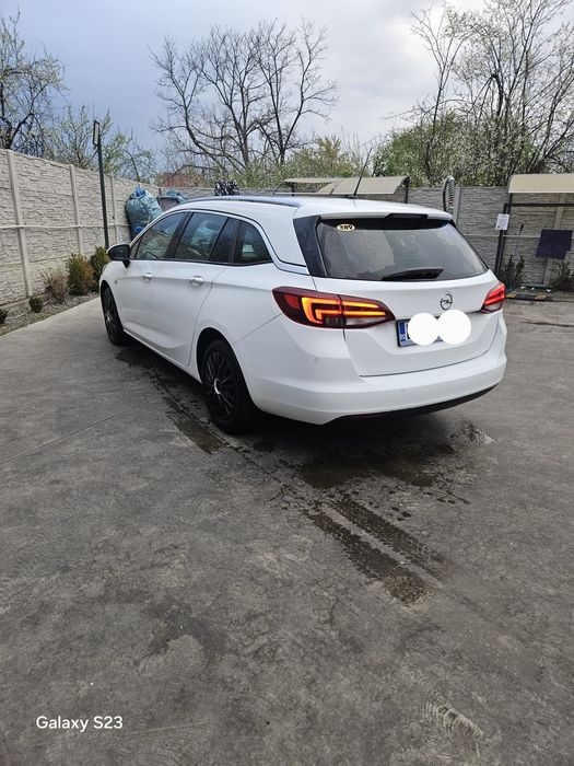 De vanzare Opel Astra K
