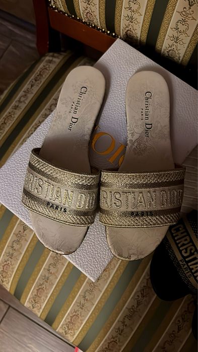 Шлепки Christian Dior 37 р
