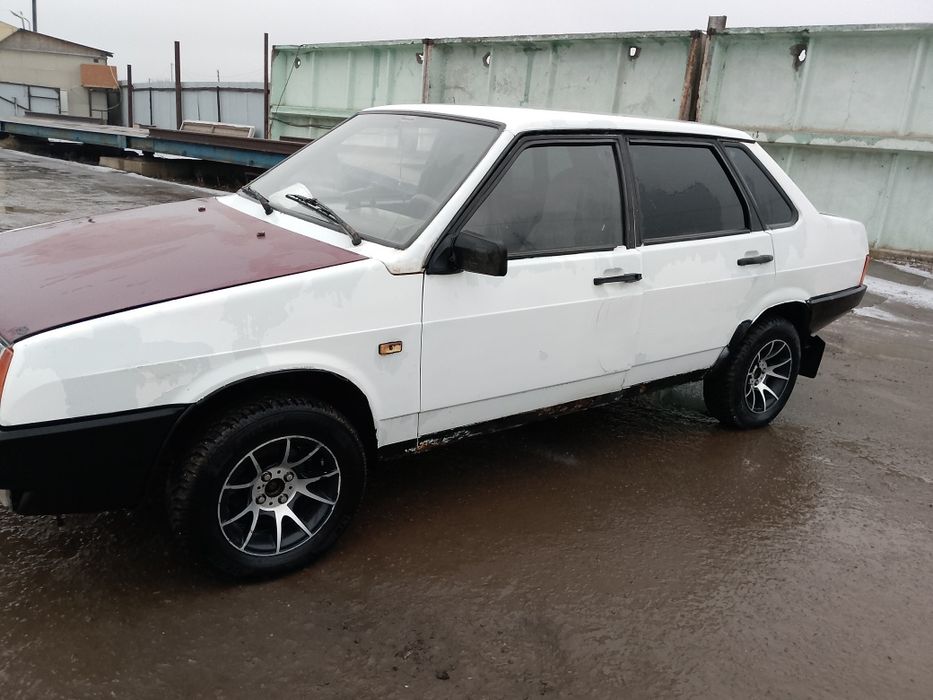 Продам ваз 21099