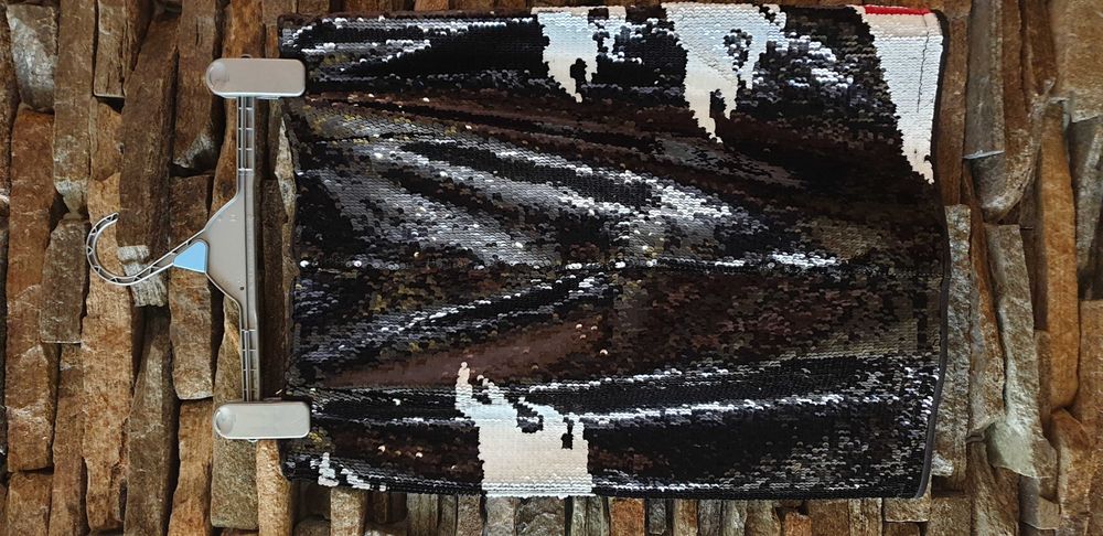 Guess Пола с пайети № 27 S / Нова / Оригинална / Не е реплика