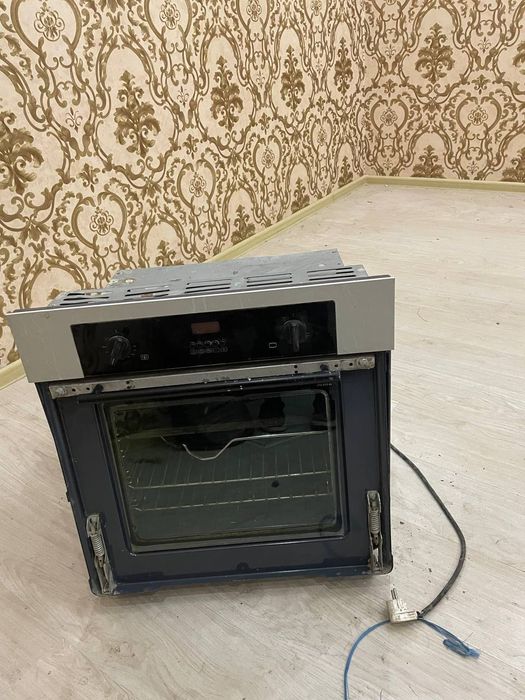 Газ плита, духовка, вытяшка