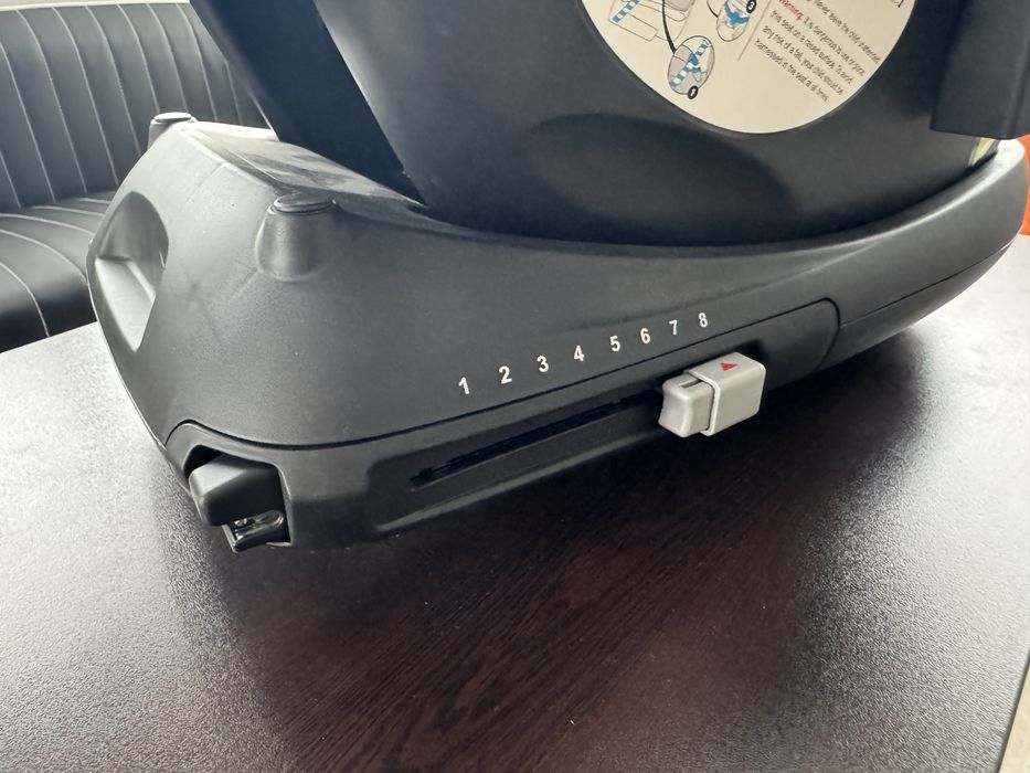 Детско столче за кола с isofix систена стойка