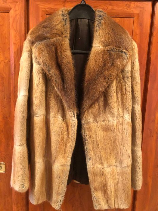 Vand haina blana din bizami