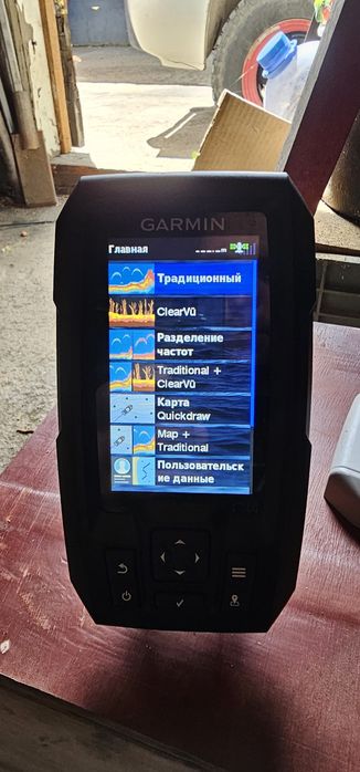 Эхолот гармин  в хорошем состоянии