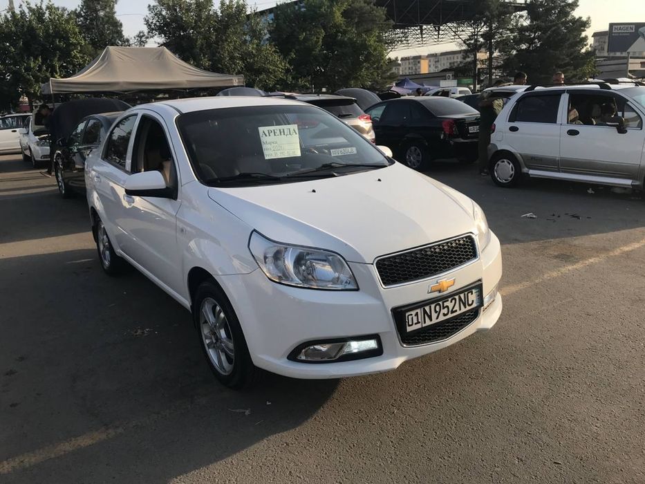 Neksa 3 avtamat benzin arenda