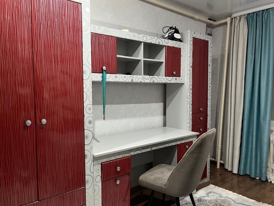 Продам шкаф состояние отличное.