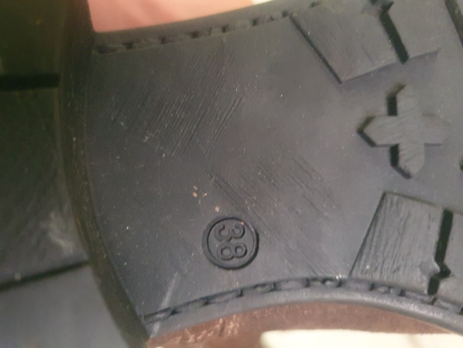 Ghete de dama,piele intoarsa