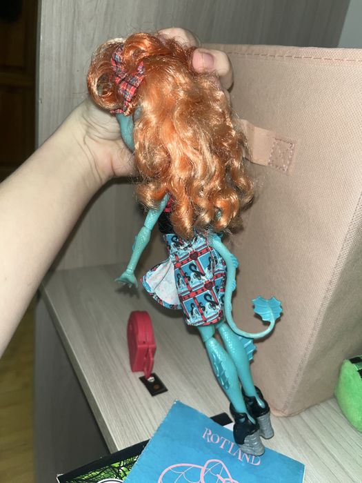 Лорна монстер хай