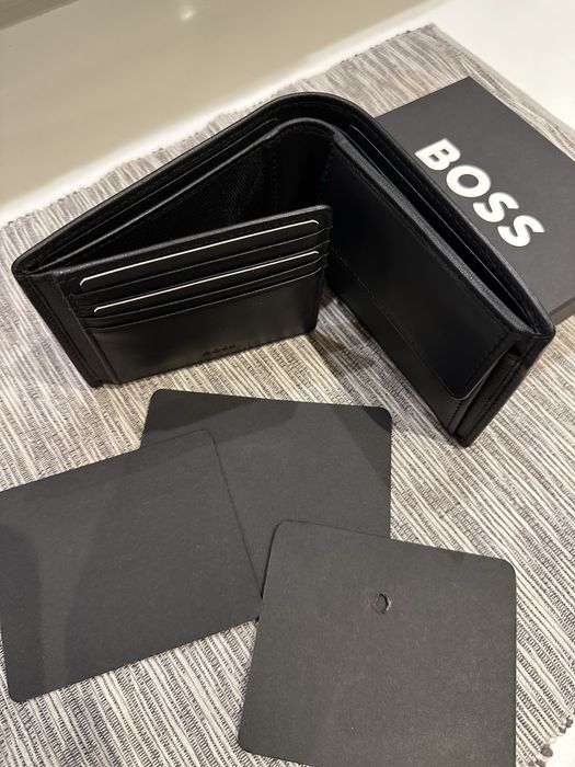 BOSS Arezzo 100% ЕСТЕСТВЕНА КОЖА / мъжки портфейл /