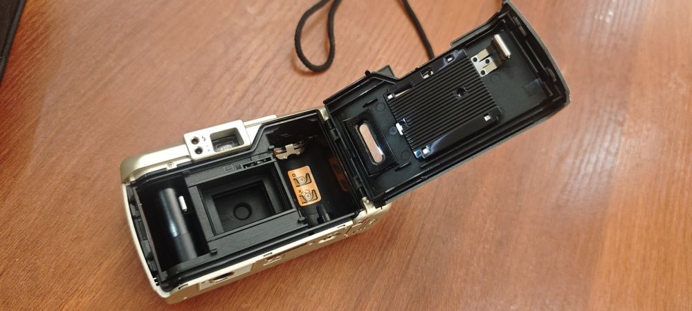 Фотоаппарат плёночный Olympus Trip AF 51 Идеальное состояние