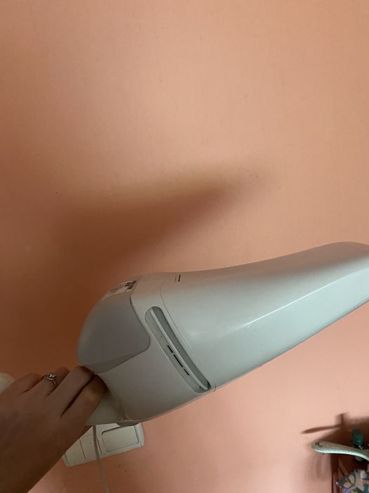Aspirator portabil