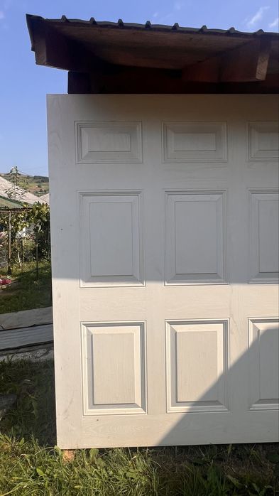 Usa garaj electrica si manuala 2.73 latime pe 2.10 inaltime