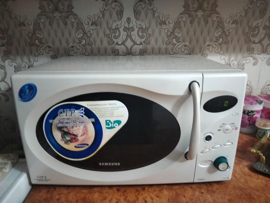 Продам микроволновую печь