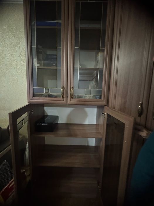 Продается стенка(шкаф) очень в хорошем состояниии