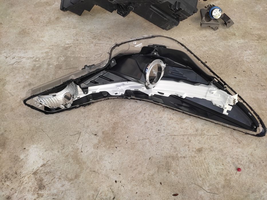 Elemente far stanga Hyundai Elantra 21-23