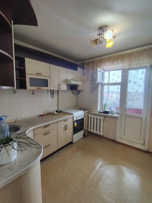 Продам 2 ком квартиру район 17 школы