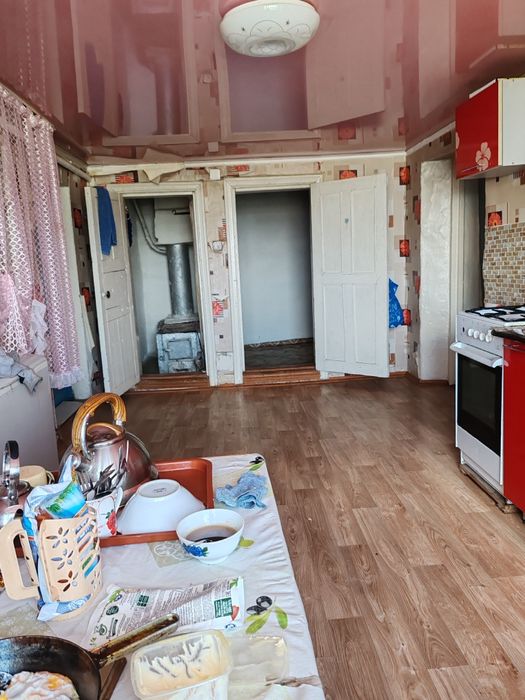 Срочно, продаётся дом, удобен для хозяйства,.