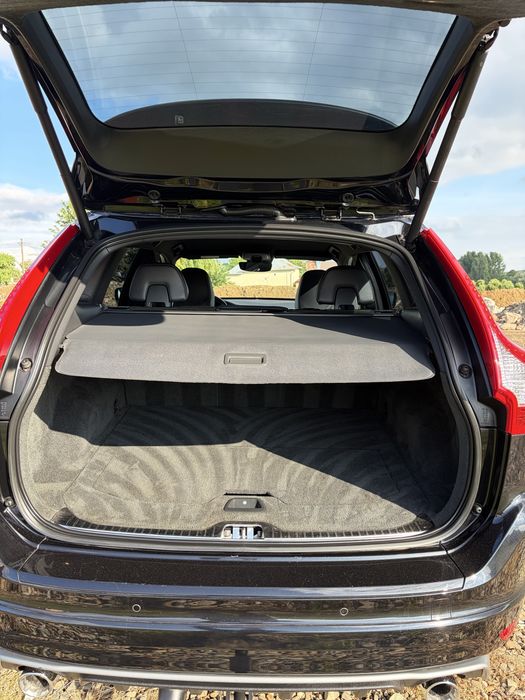 Volvo xc60 d3 5 cilindrii r design
