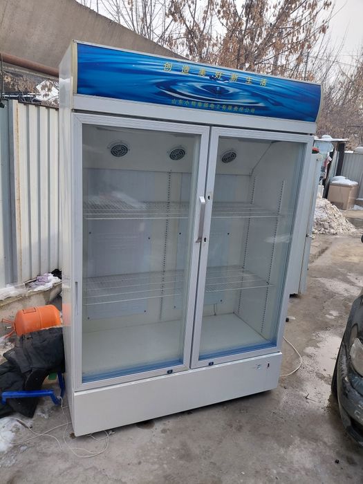 Холодильник Витринный рабочая Доставка есть