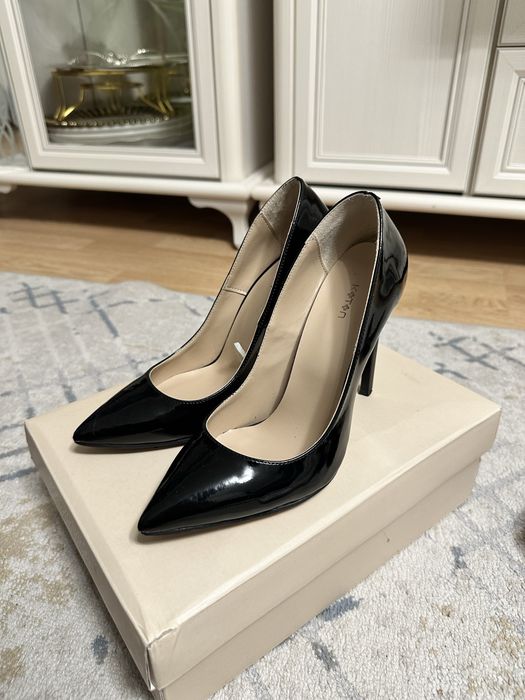 Туфли черные, 37 размер