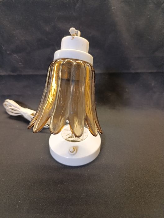 Съветска настолна лампа