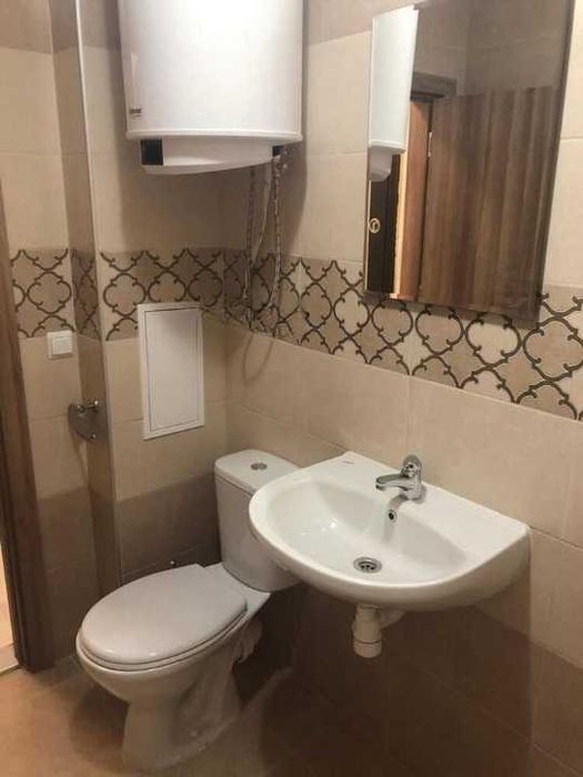 Дава се под наем Двустаен апартамент в София, Люлин 10 - 55 кв.м за 428.91 € - Снимка #2