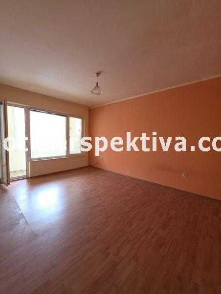 реф.19023 Четири отделни стаи, реална квадратура-бул. Южен!