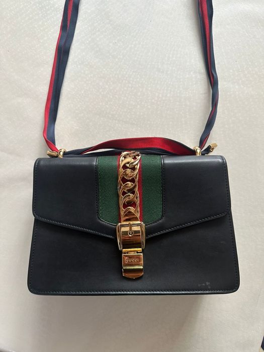 Продам сумку гучи