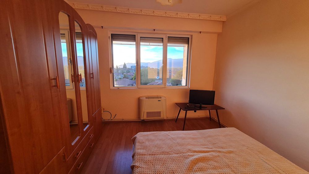 Дава се под наем Тристаен апартамент в Пирдоп - 100 кв.м за 500 € - Снимка #16