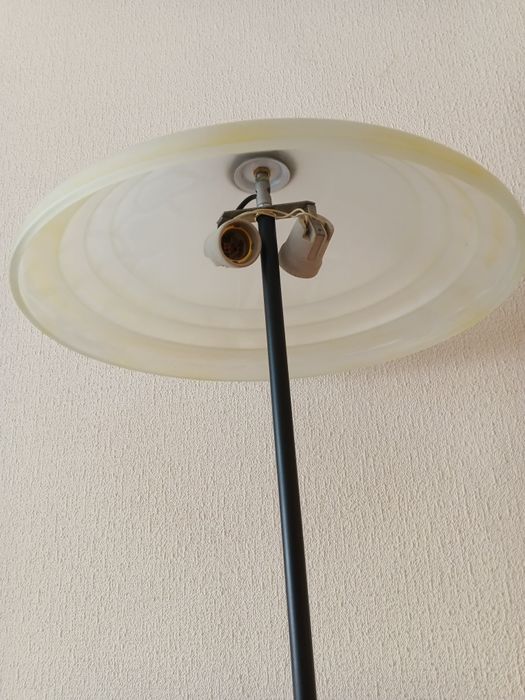 Торшер с плафоном