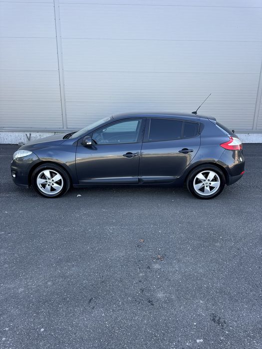 RENAULT Megane 2012 — imagine 3