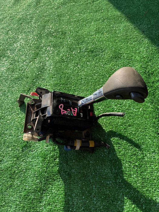 Селектор АКПП Toyota Mark2/II  100 кузов