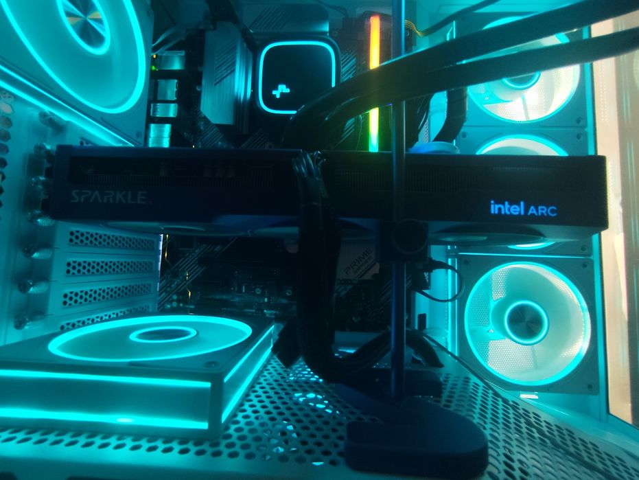Placa video Intel b580 titan oc 12gb
