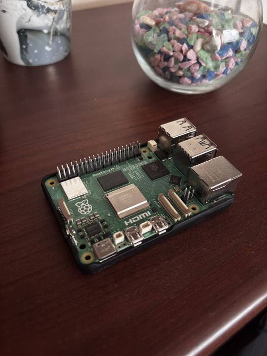 Raspberry pi 5 4gb - NOU + accesorii