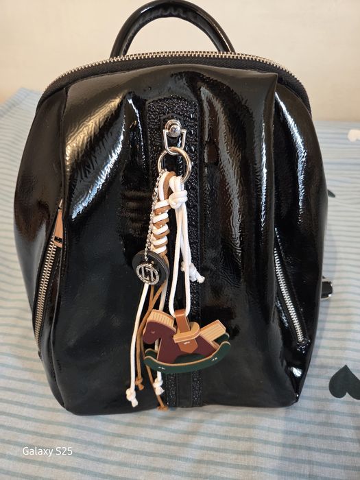 Сумки от 2000 тенге