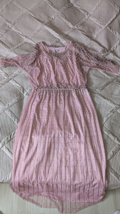 Платье на торжество