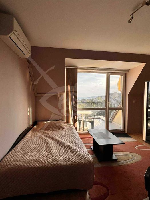 Дава се под наем Двустаен апартамент в Варна, Бриз - 60 кв.м за 400 € - Снимка #2