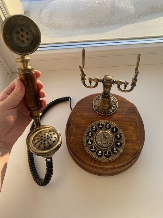 Ретро телефон проводной стационарный