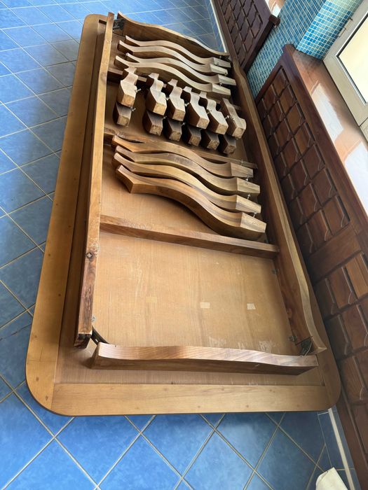 Мебели: Столы / стулья