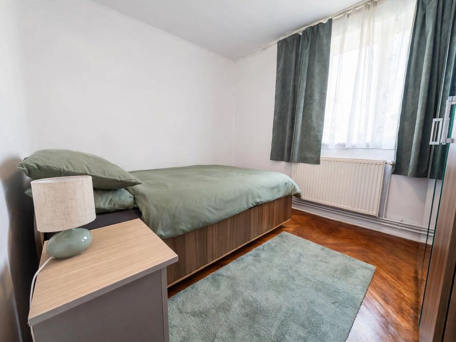 Apartament 2 camere, 41 MP,  strada Feleac