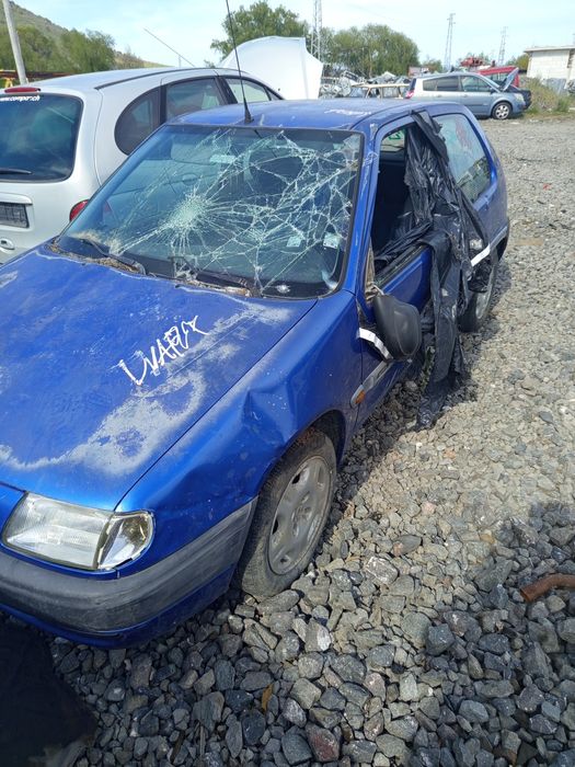 Citroen Saxo 1.1 бензин