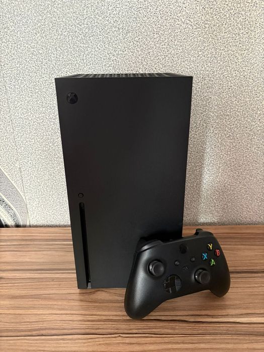 Продаю Xbox series X на 1tb памяти