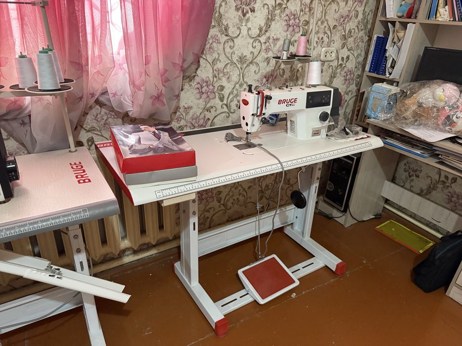 Bruce tikuv mashinasi Ishlatilmagan