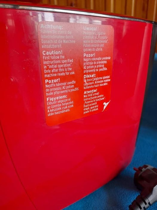 Aparat Tchibo Cafissimo roşu