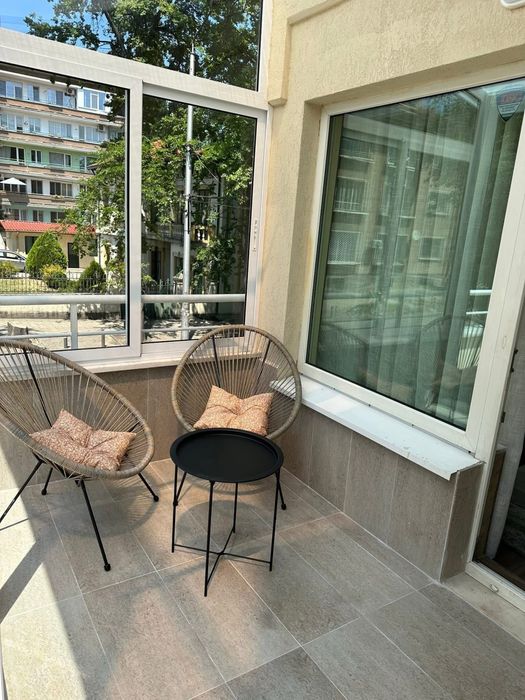 Дава се под наем Тристаен апартамент в Стара Загора, Център - 100 кв.м за 650 € - Снимка #7