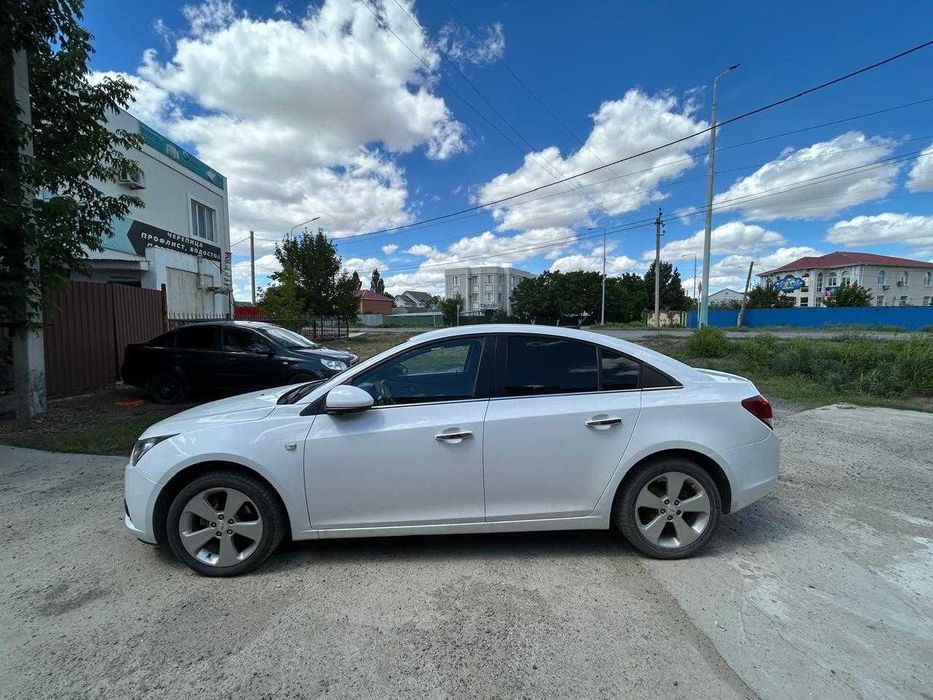 Продается Chevrolet Cruze 2012 г.