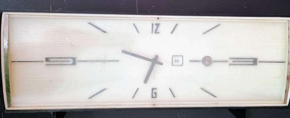 Ceas romanesc de masa Victoria