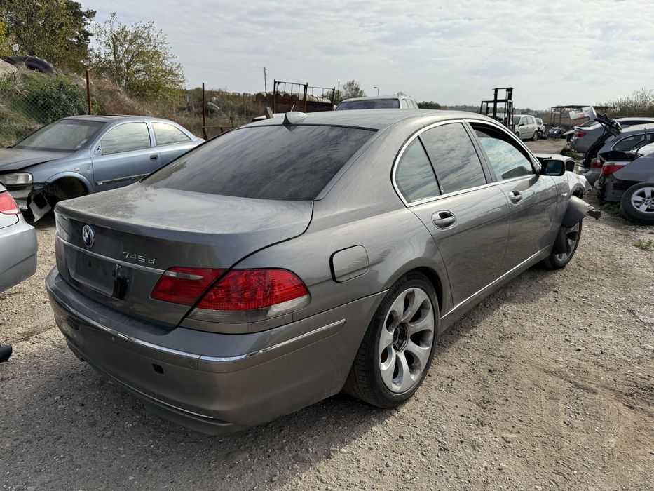 BMW 745d на части 330 кс