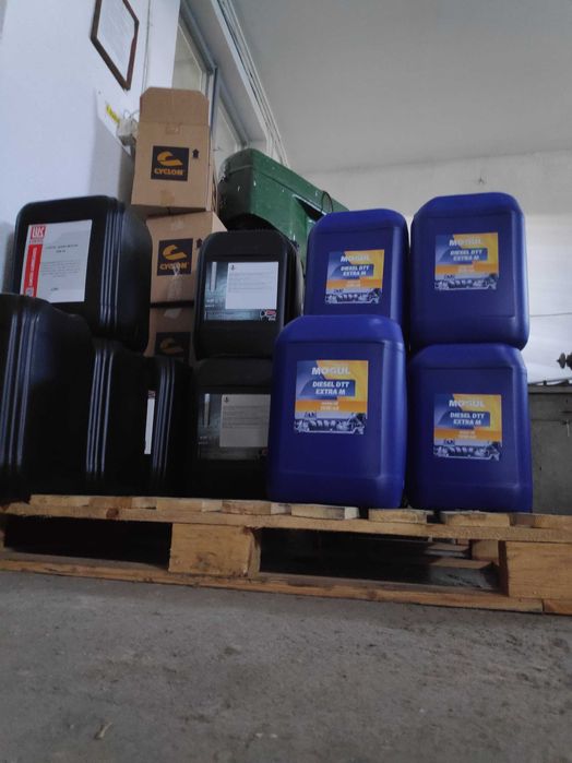 Vand ulei hidraulic sigilat butoi 205-210L si bidon 20L