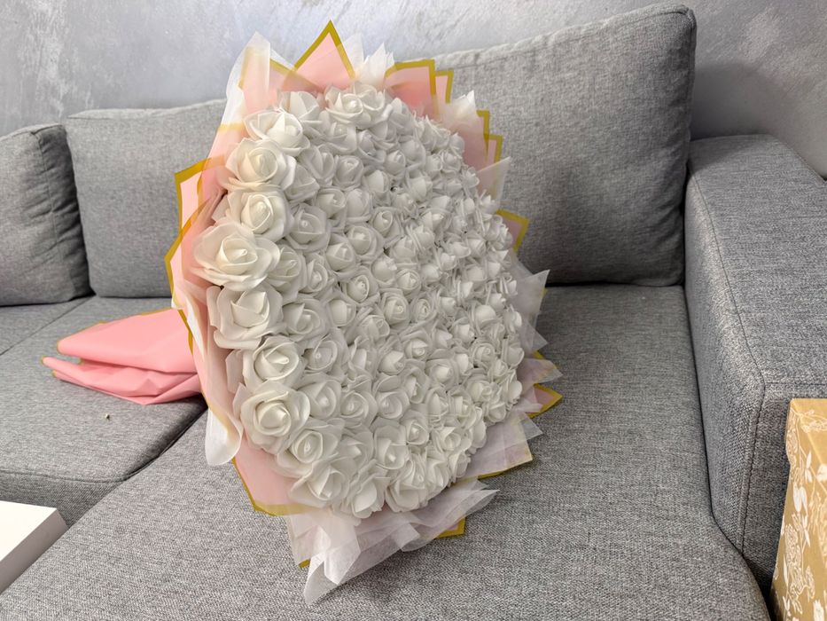 Промо! Букети 101 рози за подарък